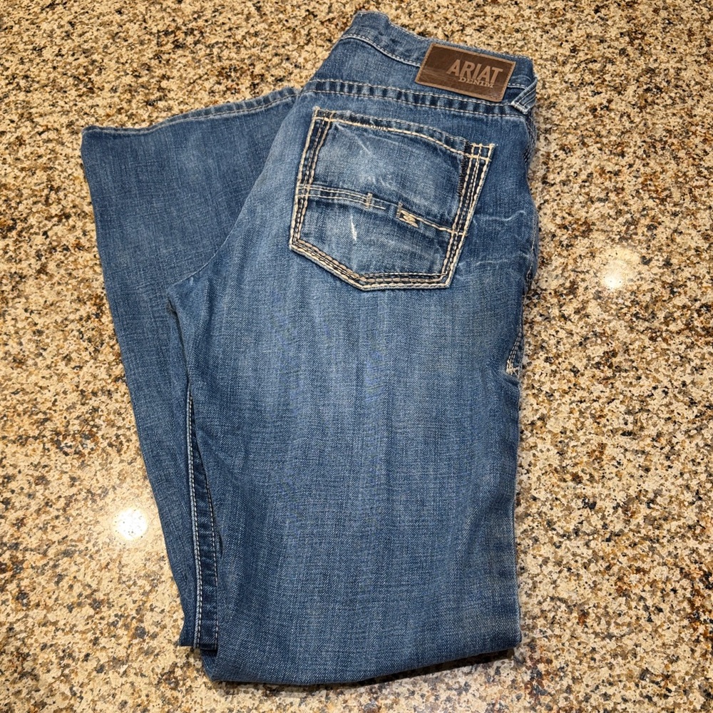 Ariat Classic Blue Jeans